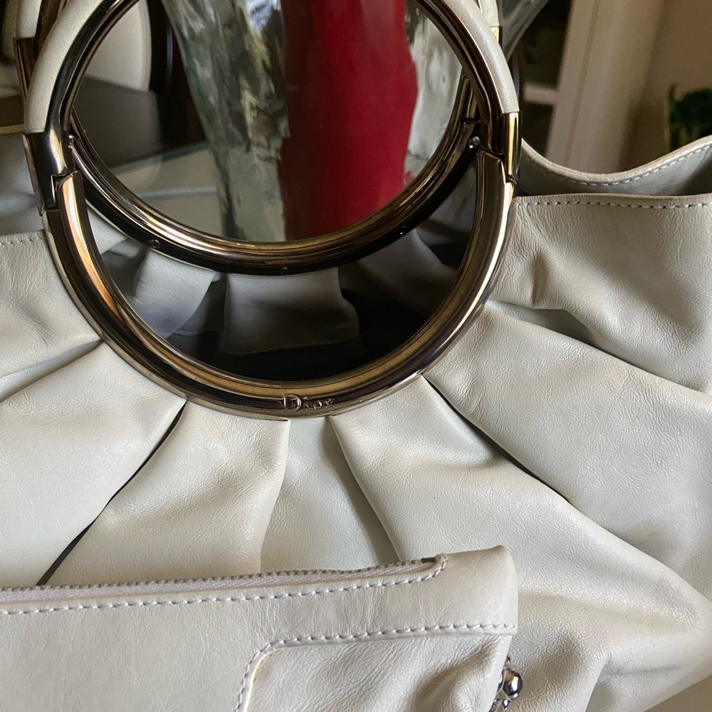 Christian Dior Leather bag with Crossbody - Picture 2 of 16